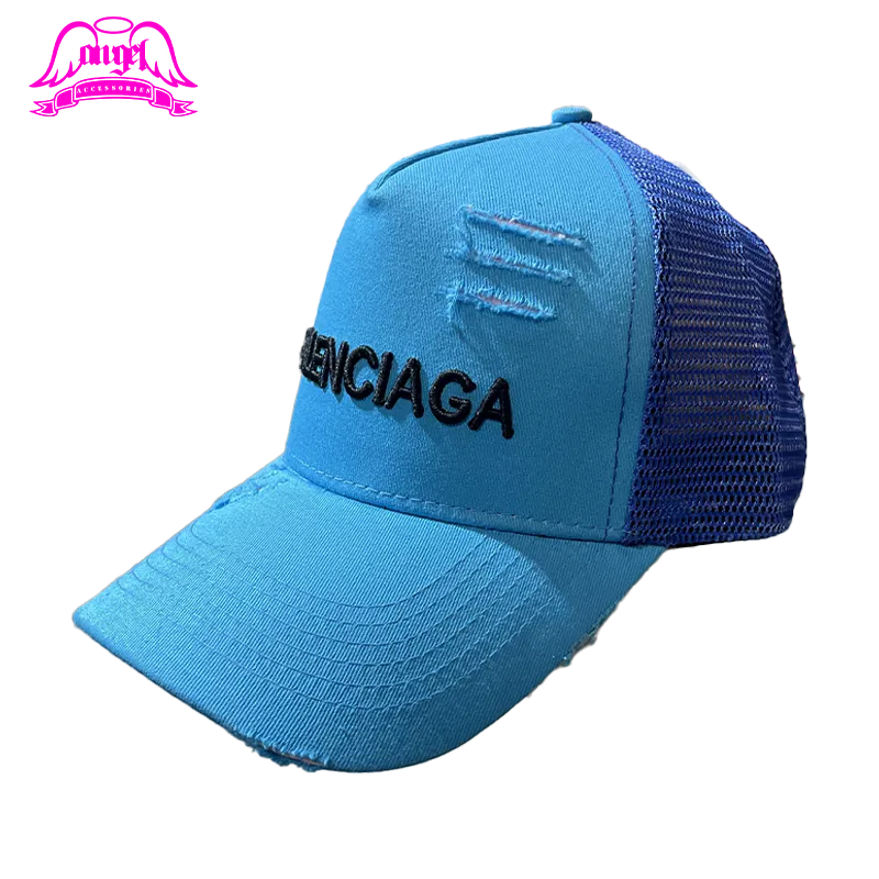 کلاه بالنسیاگا آبی طرح Balenciaga