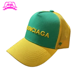 کلاه بالنسیاگا سبز طرح Balenciaga