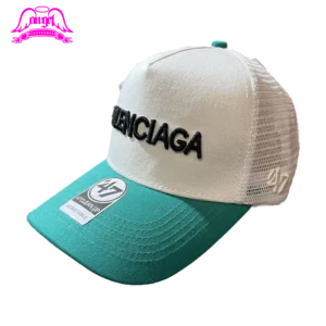 کلاه بالنسیاگا سفید طرح Balenciaga